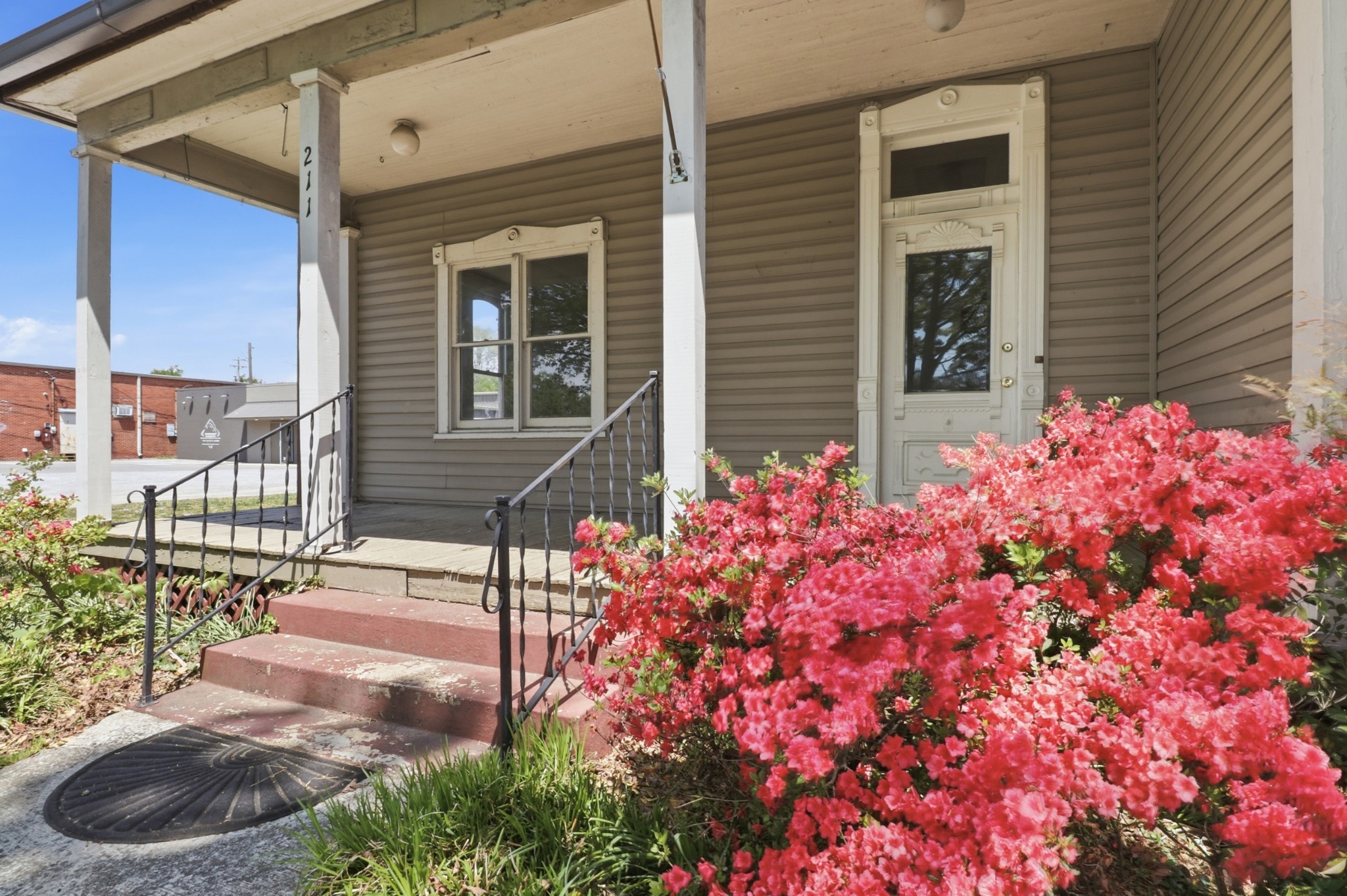 211 SE Atlantic Street Tullahoma TN 37388