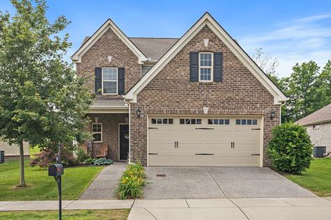 341 Lola Lane Cottontown TN 37048