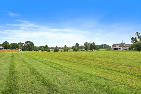 341 Lola Lane Cottontown TN 37048