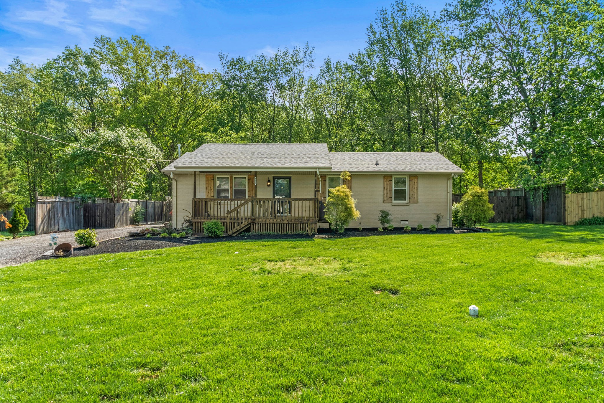 4120 Sycamore Road Greenbrier TN 37073