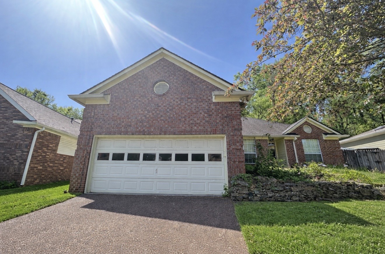 5013 W Oak Highland Drive Antioch TN 37013