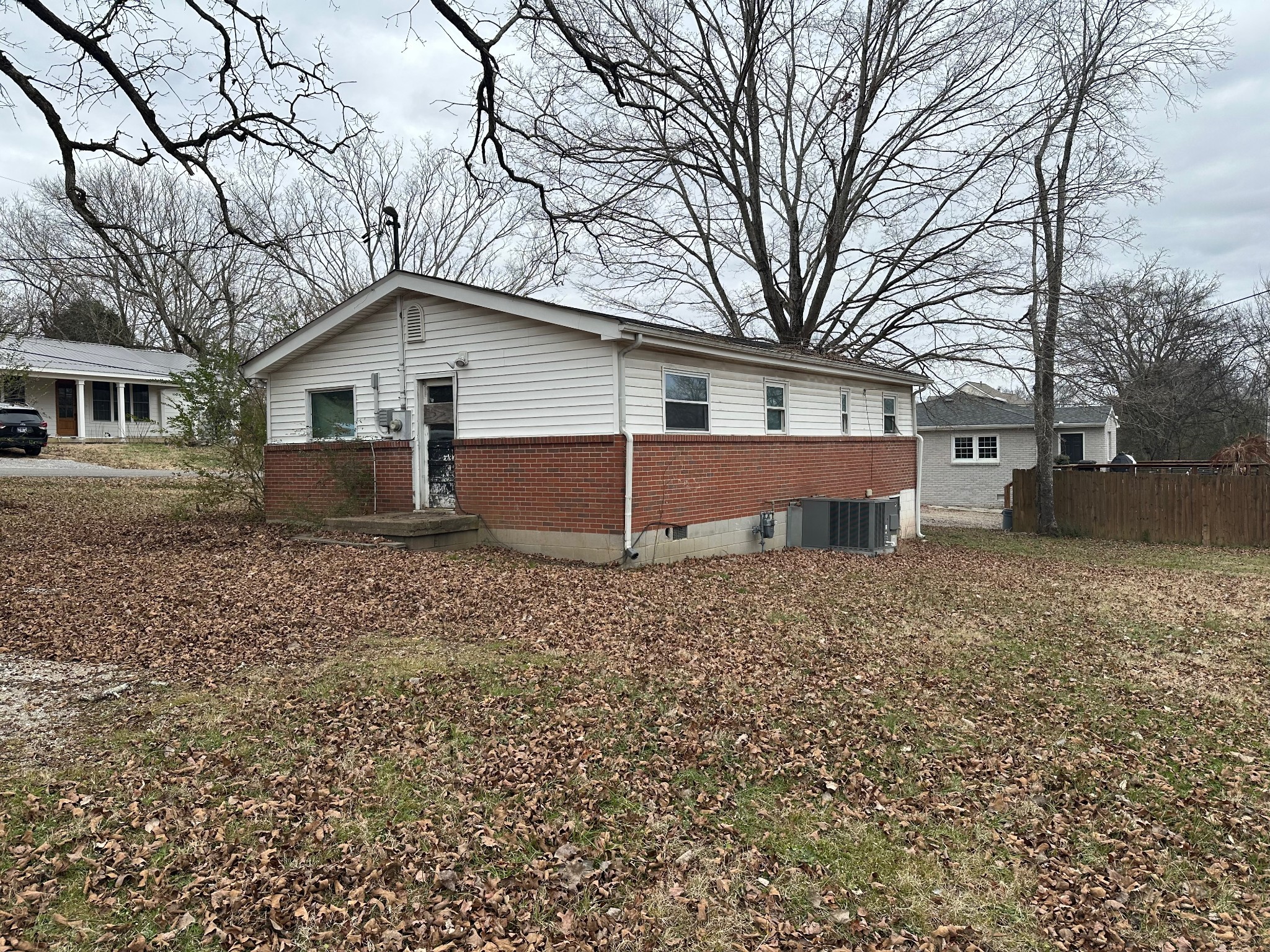 394 Moores Circle Kingston Springs TN 37082