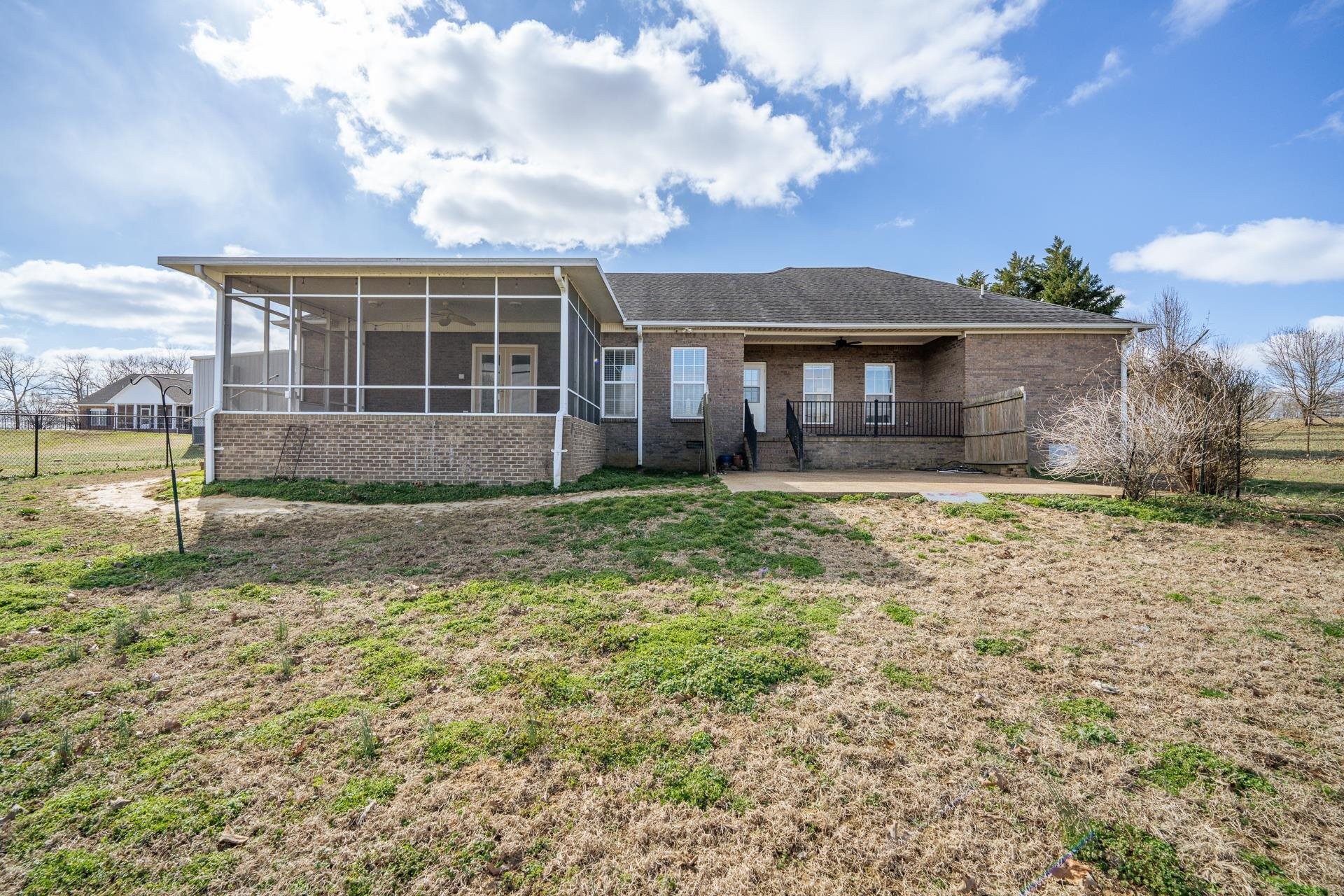 185 Leath Lane Finger TN 38334