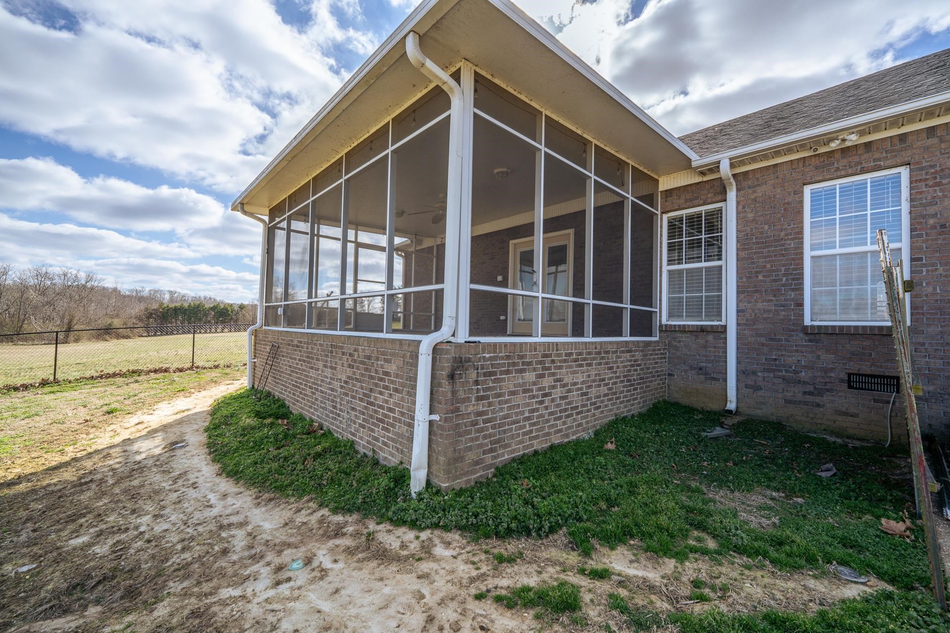 185 Leath Lane Finger TN 38334