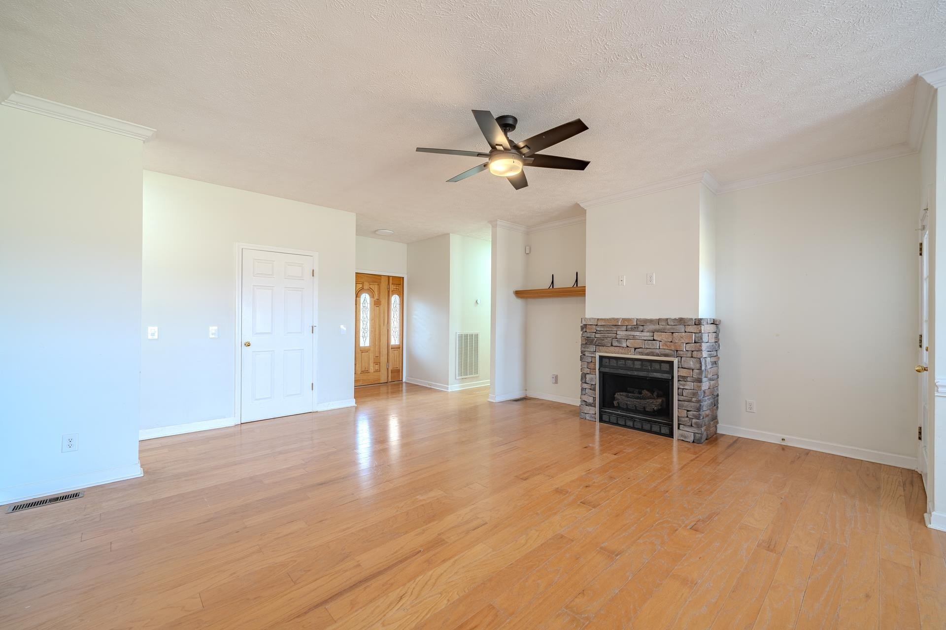 185 Leath Lane Finger TN 38334