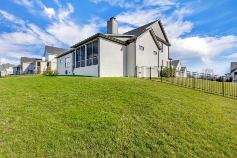 4805 Woodrow Place Arrington TN 37014
