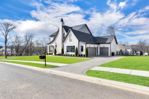 4805 Woodrow Place Arrington TN 37014
