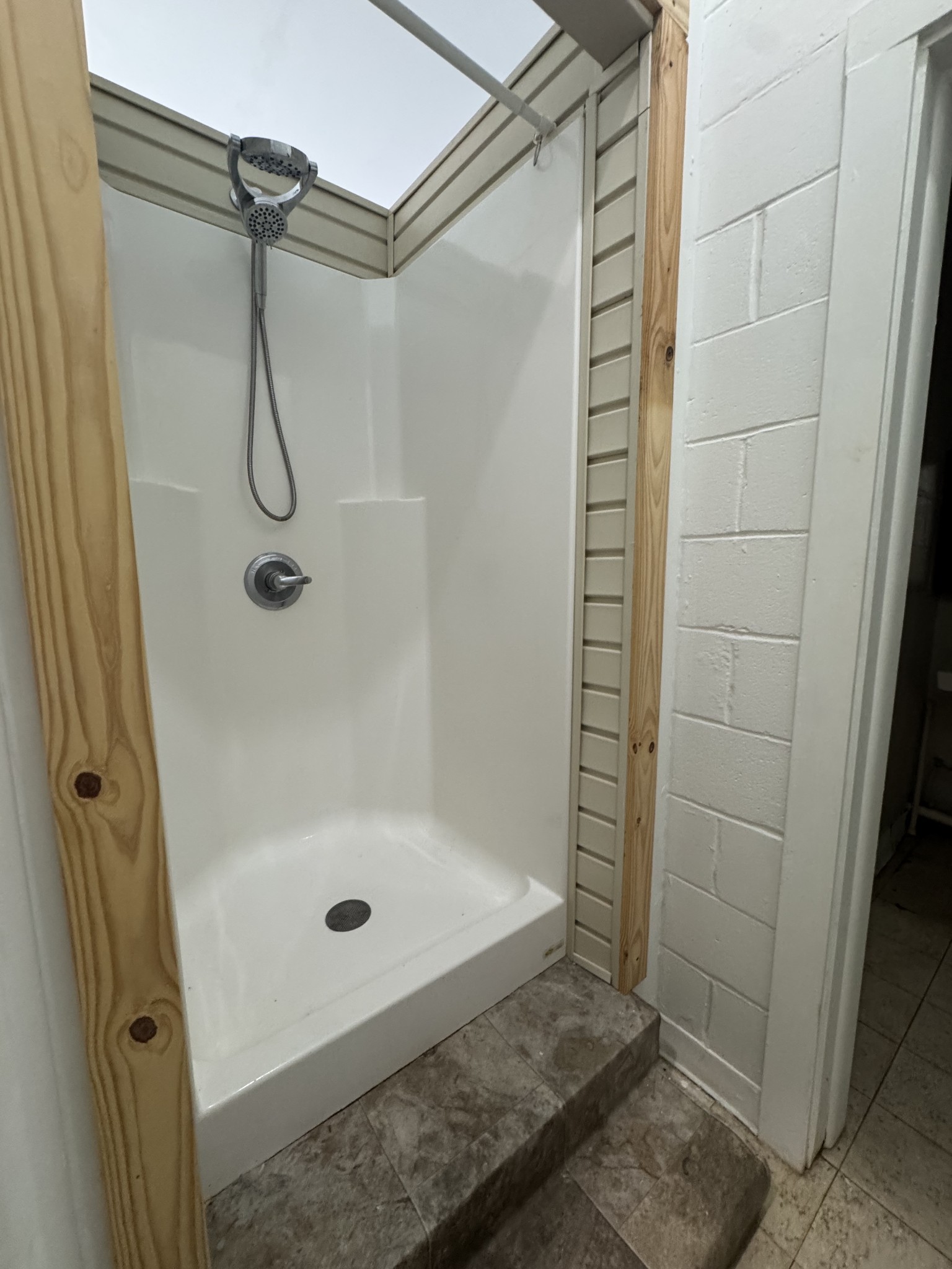 701 N Murray Street Gainesboro TN 38562