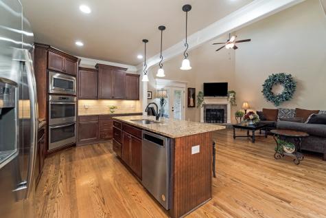 7011 Salmon Run Spring Hill TN 37174
