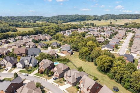 7011 Salmon Run Spring Hill TN 37174