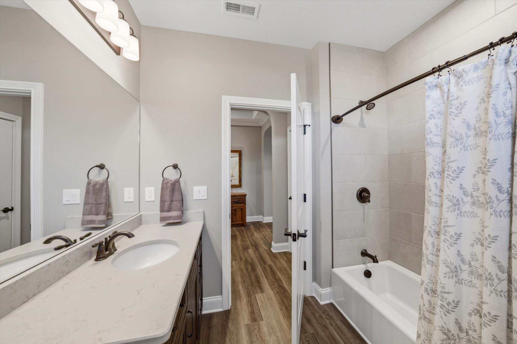 327 Trillium Trail Lenoir City TN 37771