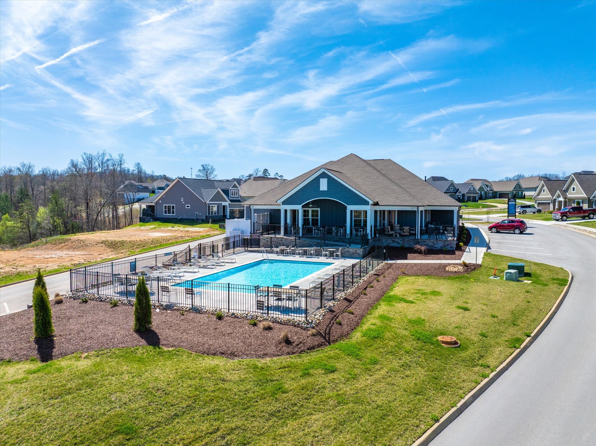 327 Trillium Trail Lenoir City TN 37771