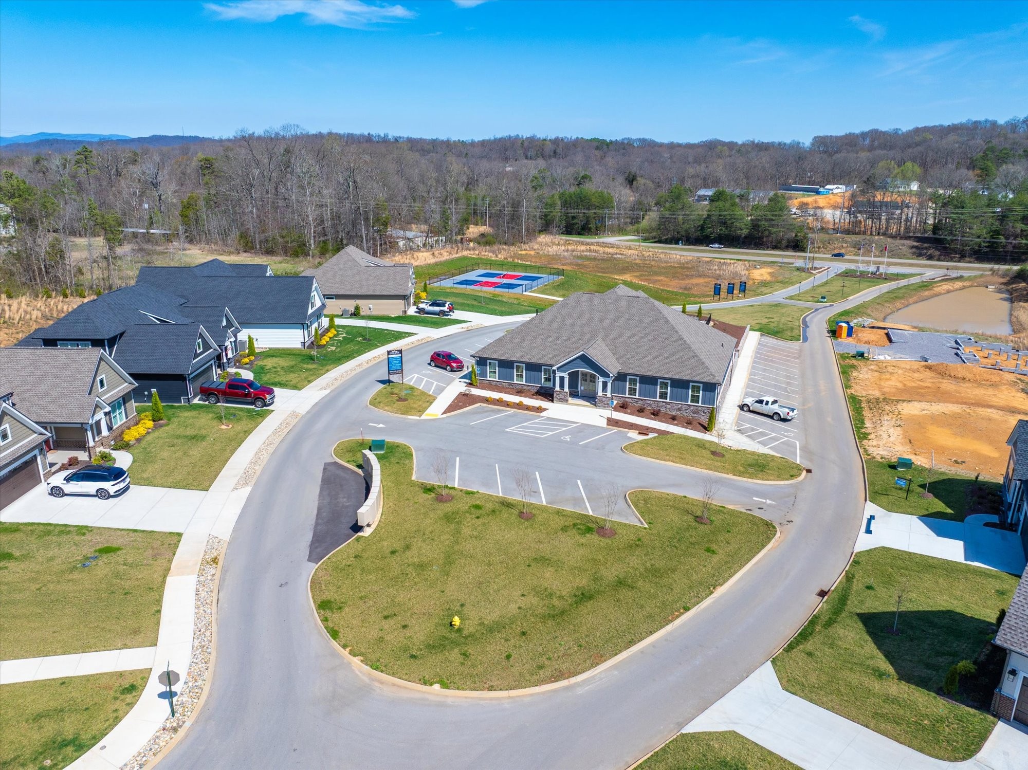 327 Trillium Trail Lenoir City TN 37771