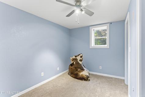 2833 Ithaca Drive Knoxville TN 37918