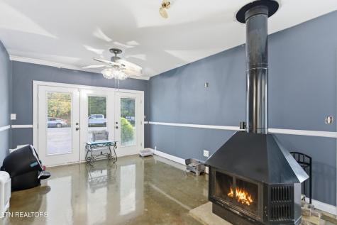 2833 Ithaca Drive Knoxville TN 37918
