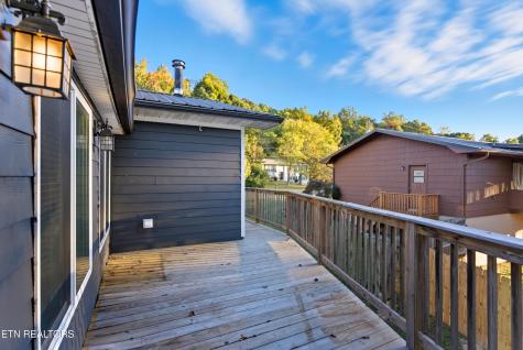2833 Ithaca Drive Knoxville TN 37918