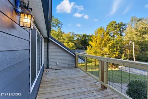 2833 Ithaca Drive Knoxville TN 37918
