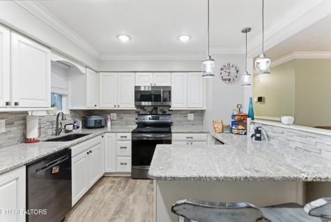 2833 Ithaca Drive Knoxville TN 37918