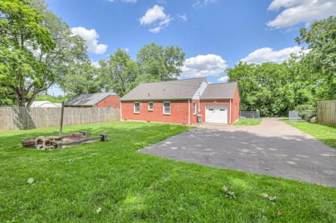 208 Walnut Hill Drive Nashville TN 37214