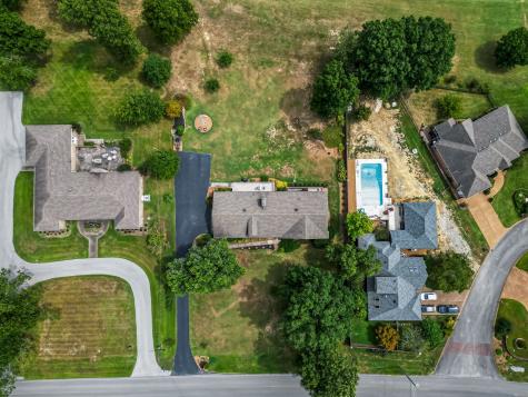 1914 Country Club Drive Tullahoma TN 37388