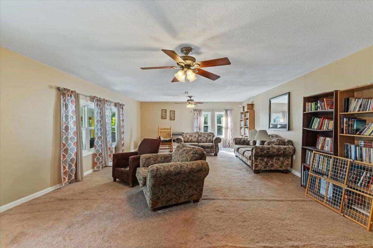 389 Friendship Lane Delano TN 37325