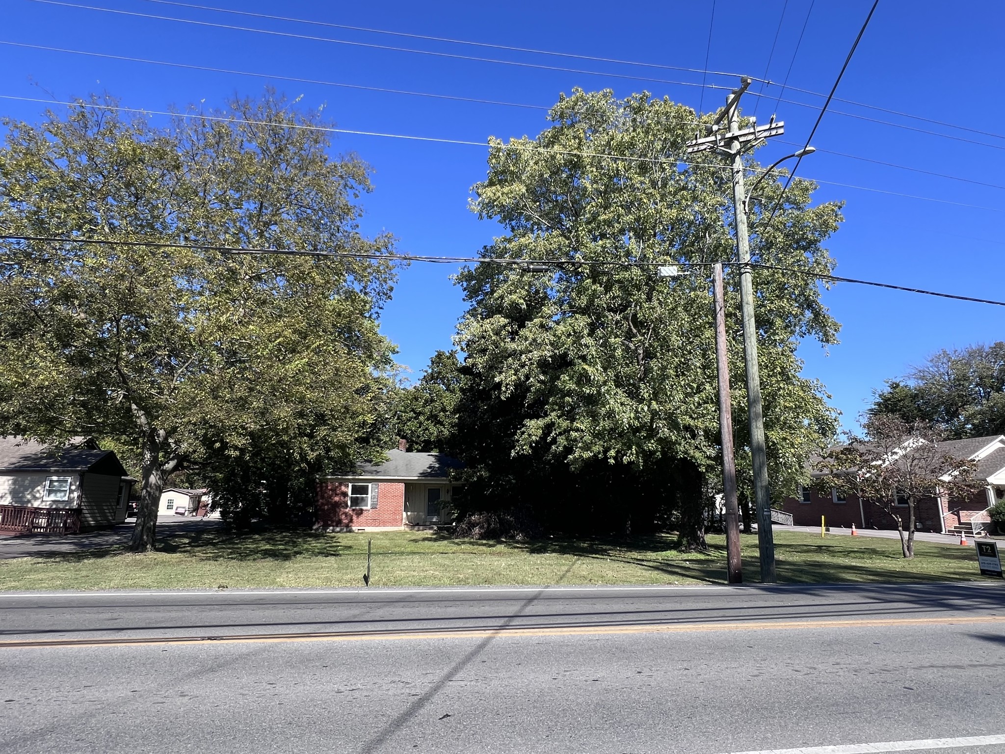 1406 W Main Street Franklin TN 37064