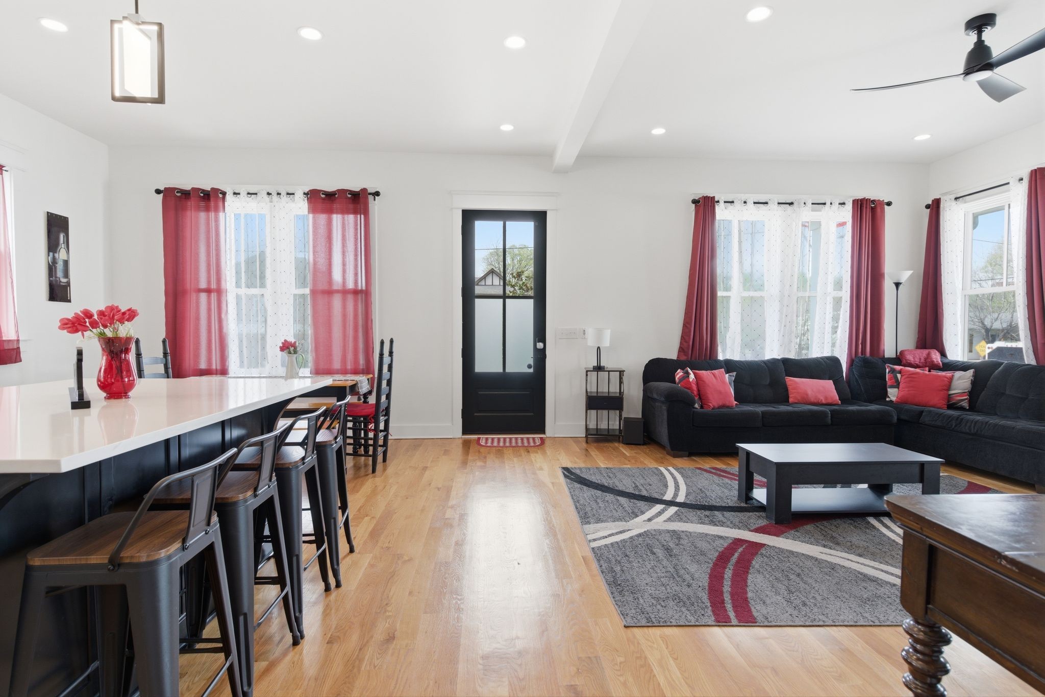 1830 5th Ave, N Nashville TN 37208