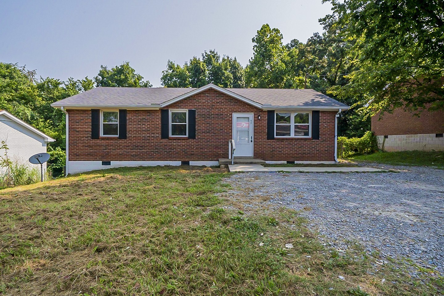 637 Lafayette Road Clarksville TN 37042