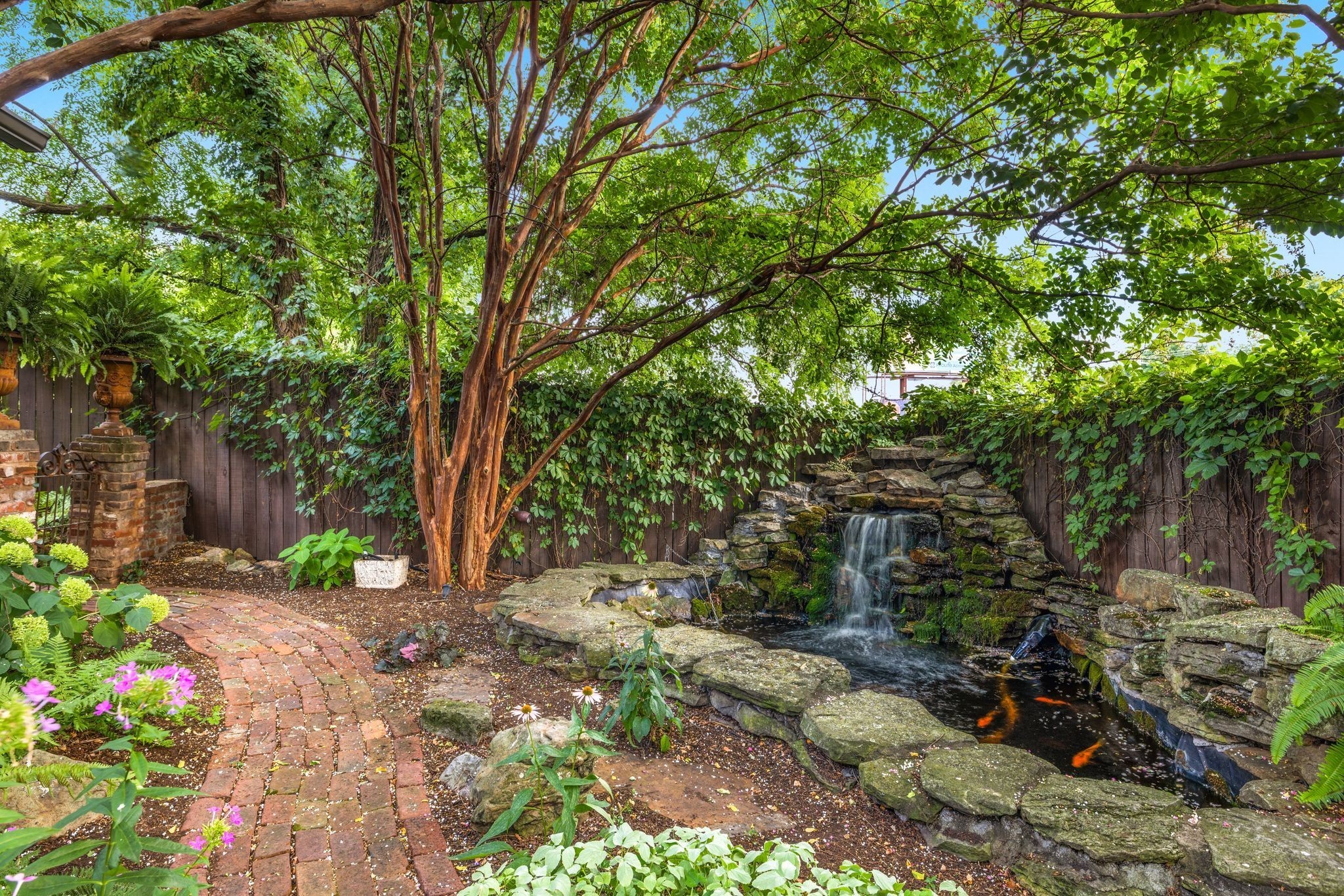 707 Inverness Avenue Nashville TN 37204
