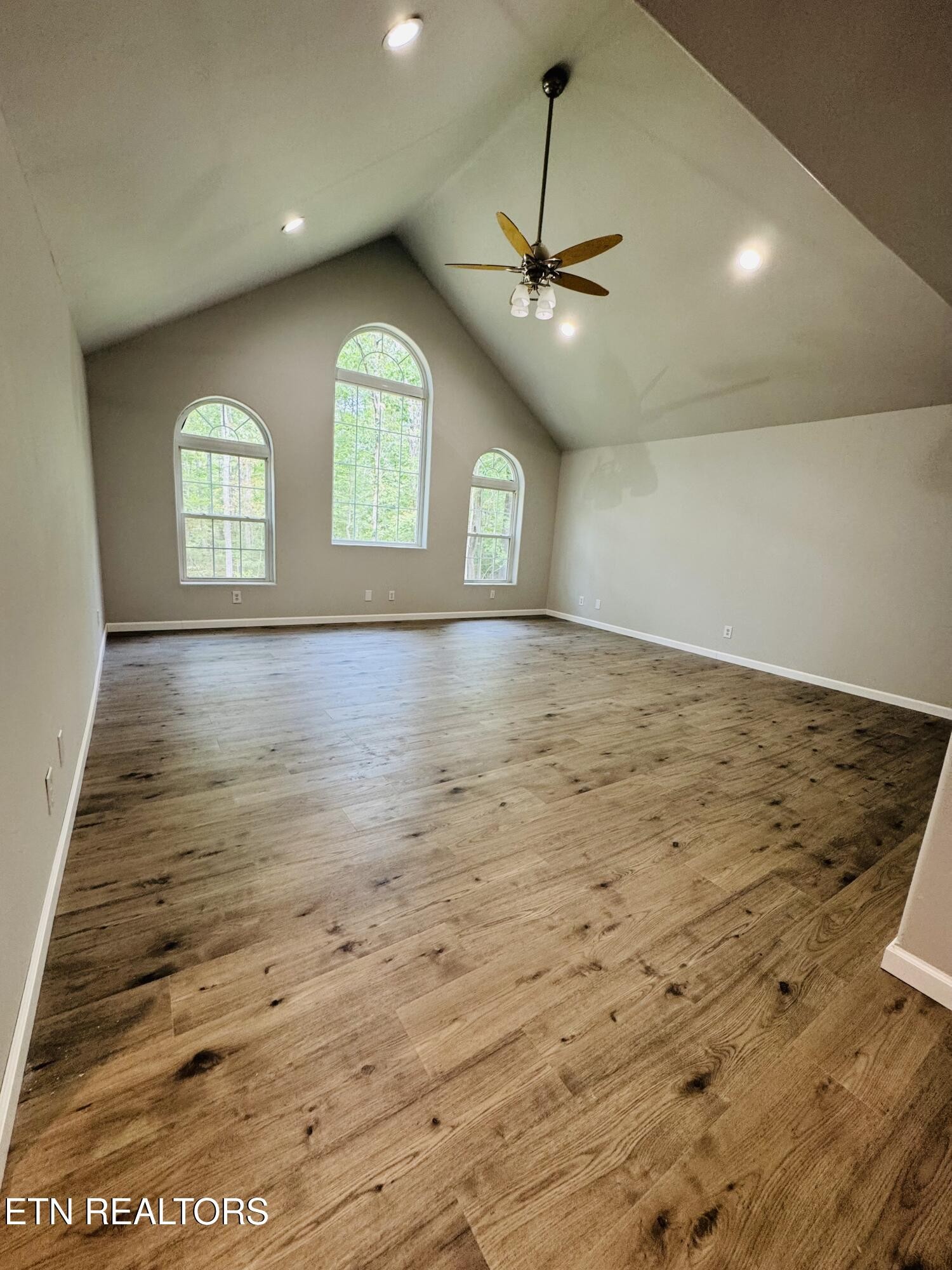 9301 Hondo Drive Crossville TN 38572