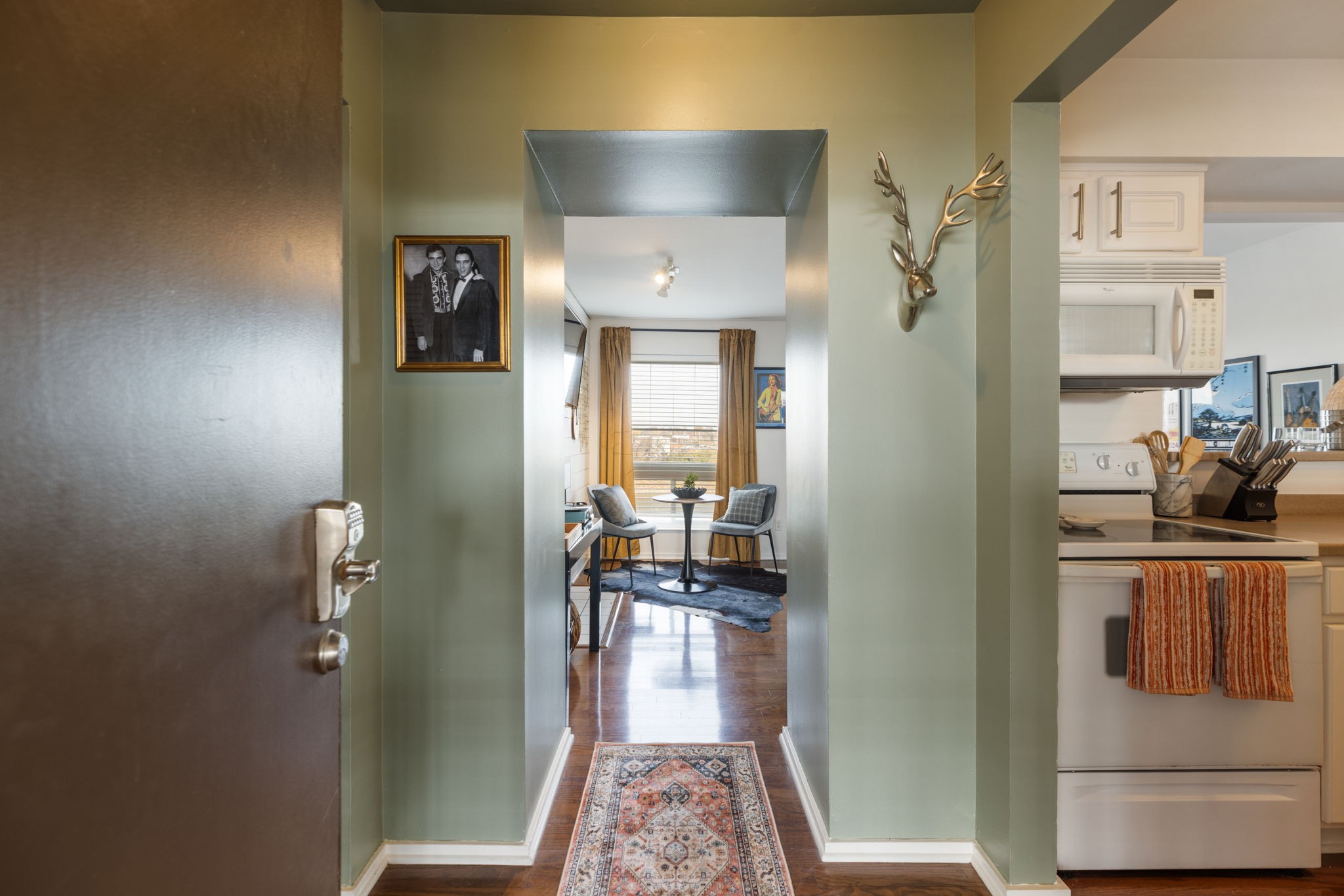 790 1st Ave, N Nashville TN 37201