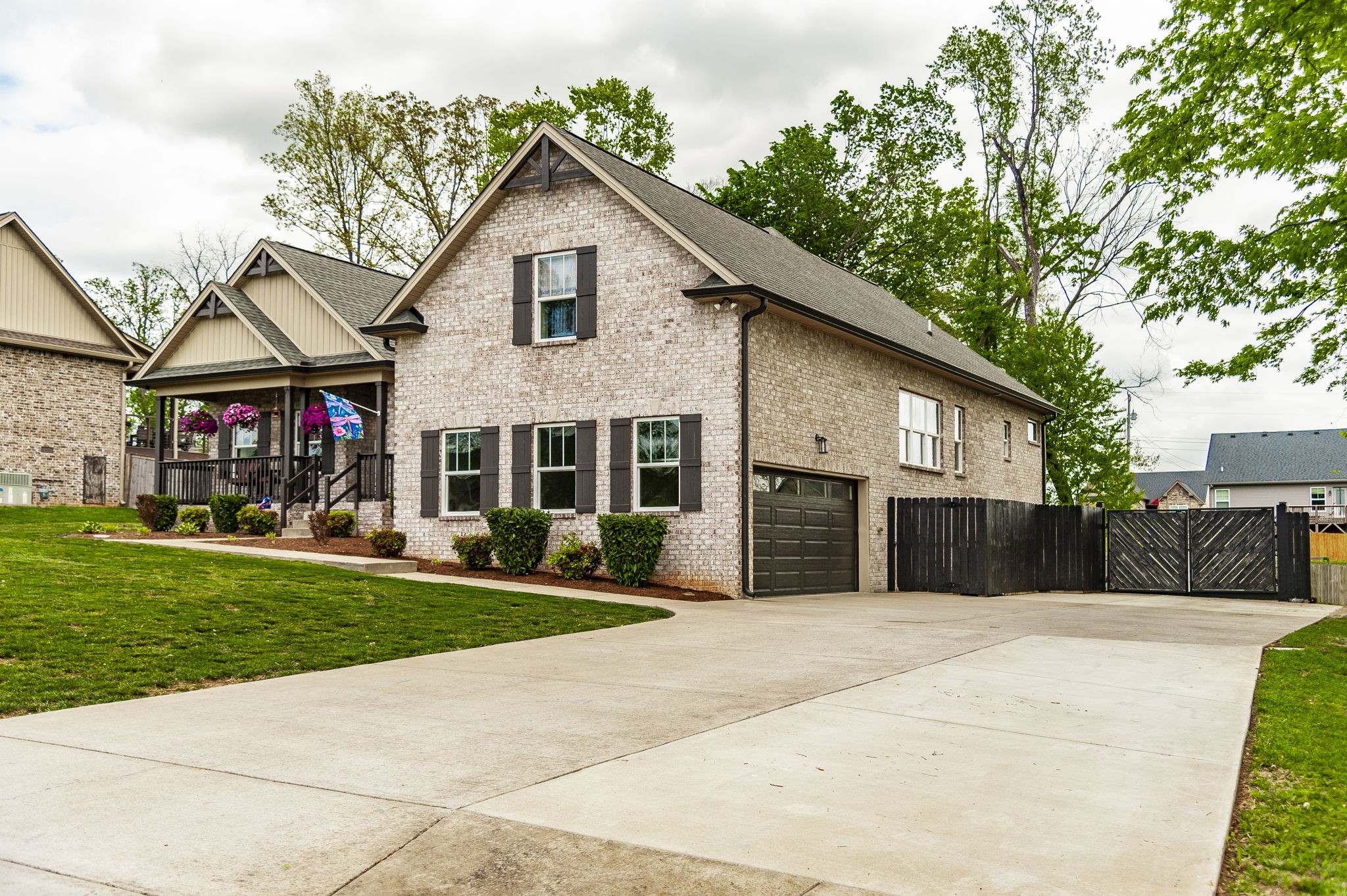 715B N Russell Street Portland TN 37148