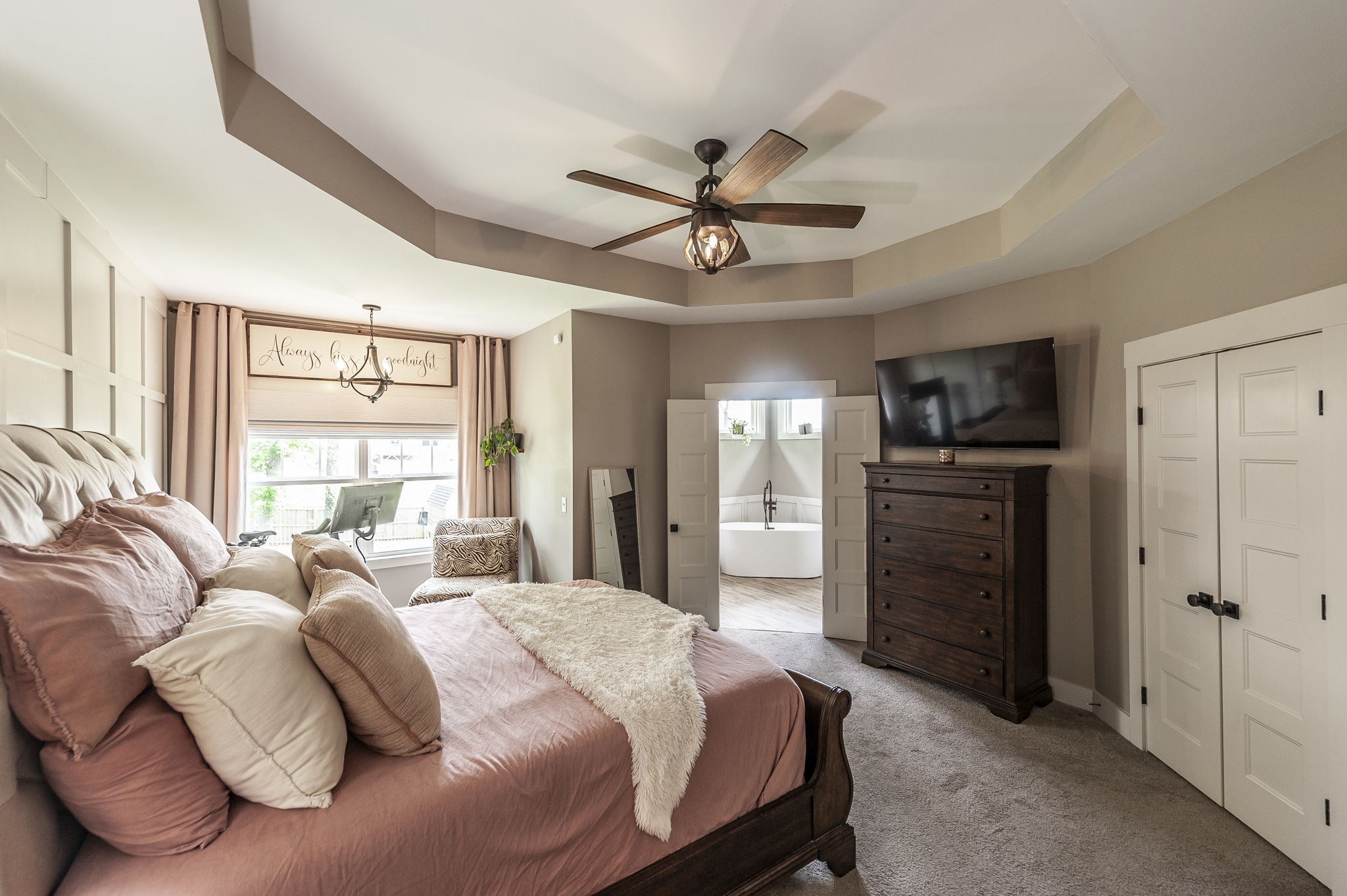 715B N Russell Street Portland TN 37148