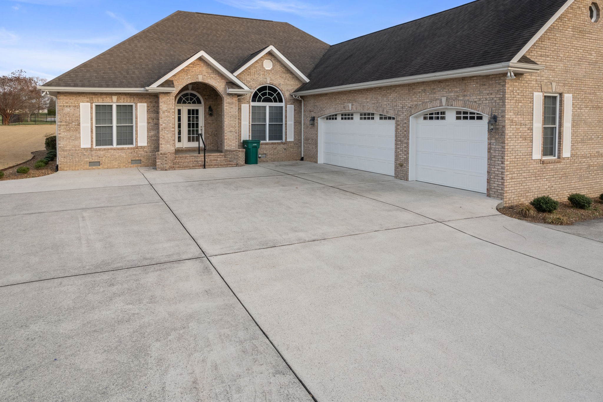 657 Pickney Road Winchester TN 37398