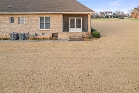 657 Pickney Road Winchester TN 37398