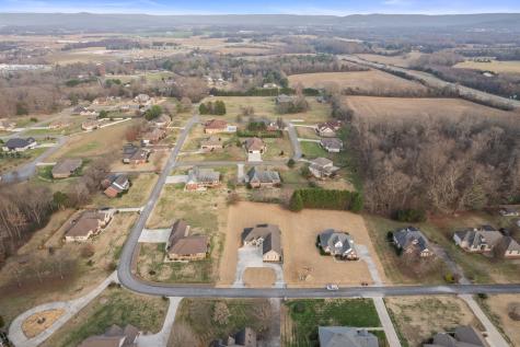 657 Pickney Road Winchester TN 37398