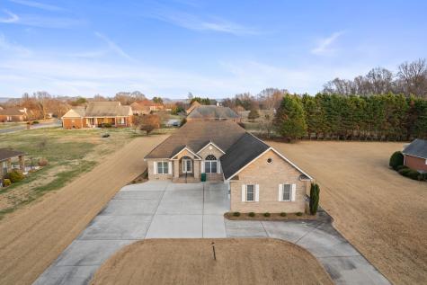 657 Pickney Road Winchester TN 37398