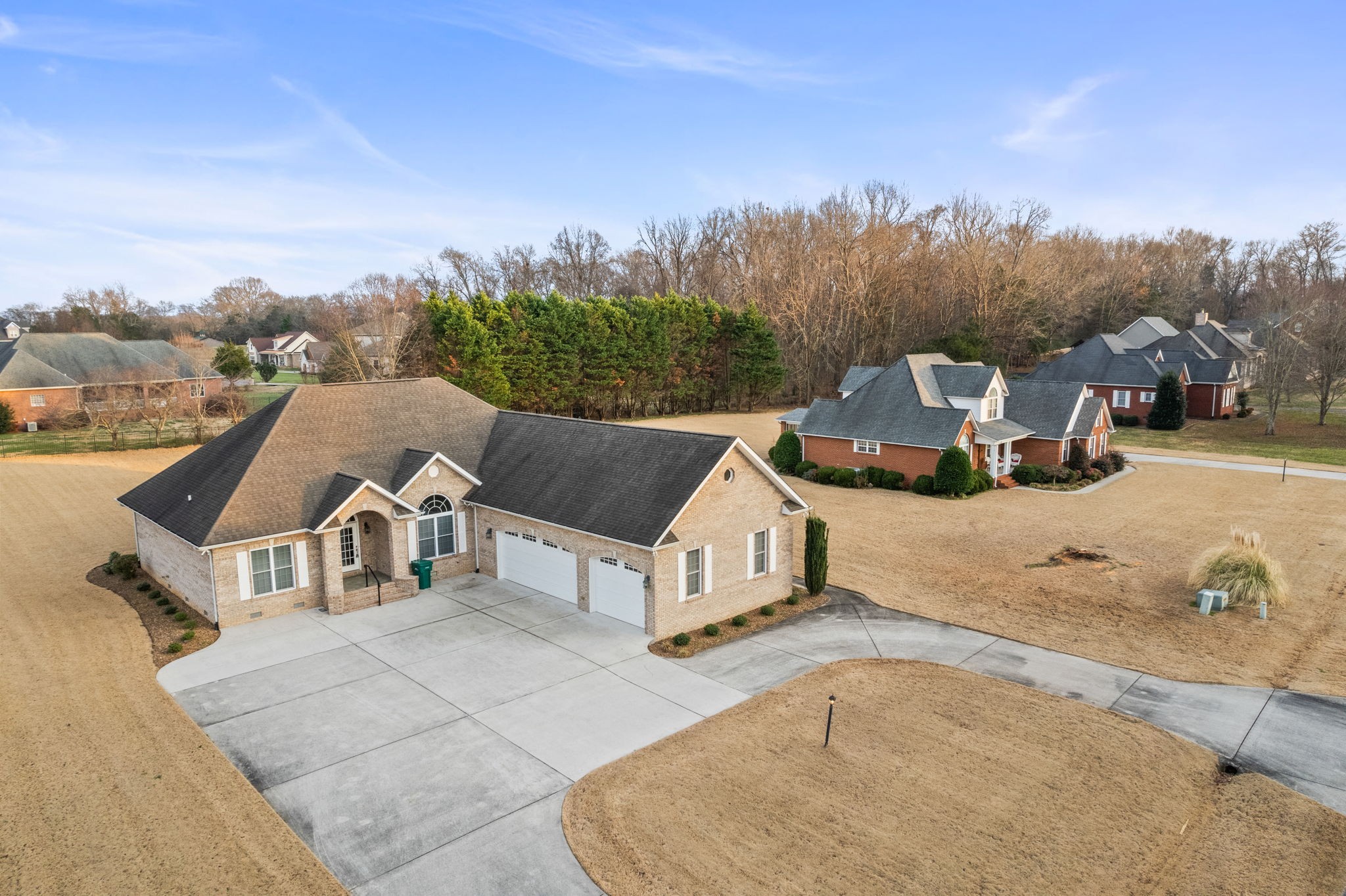 657 Pickney Road Winchester TN 37398