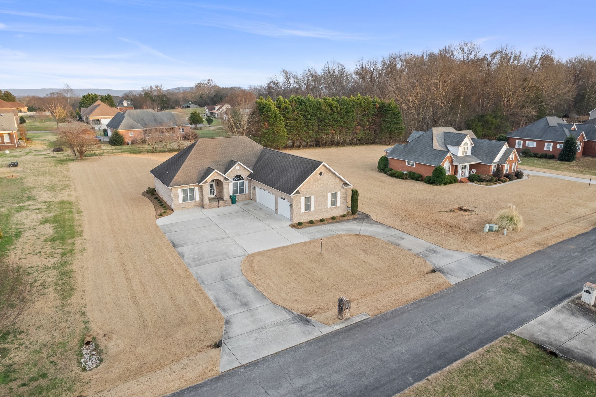 657 Pickney Road Winchester TN 37398