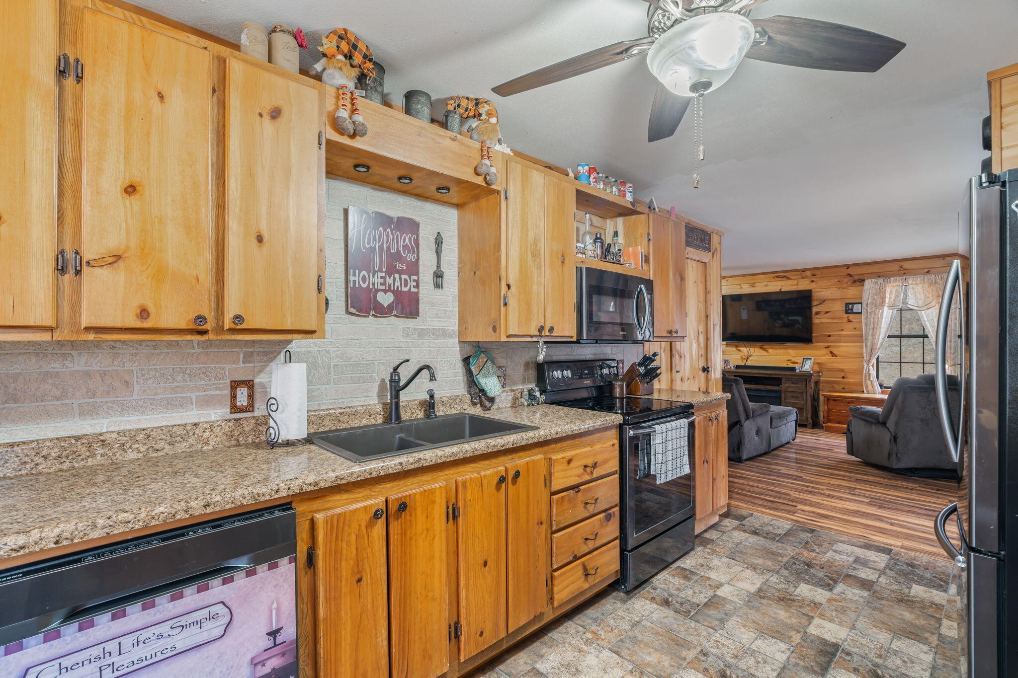 113 Mcspadden Branch Road Vonore TN 37885