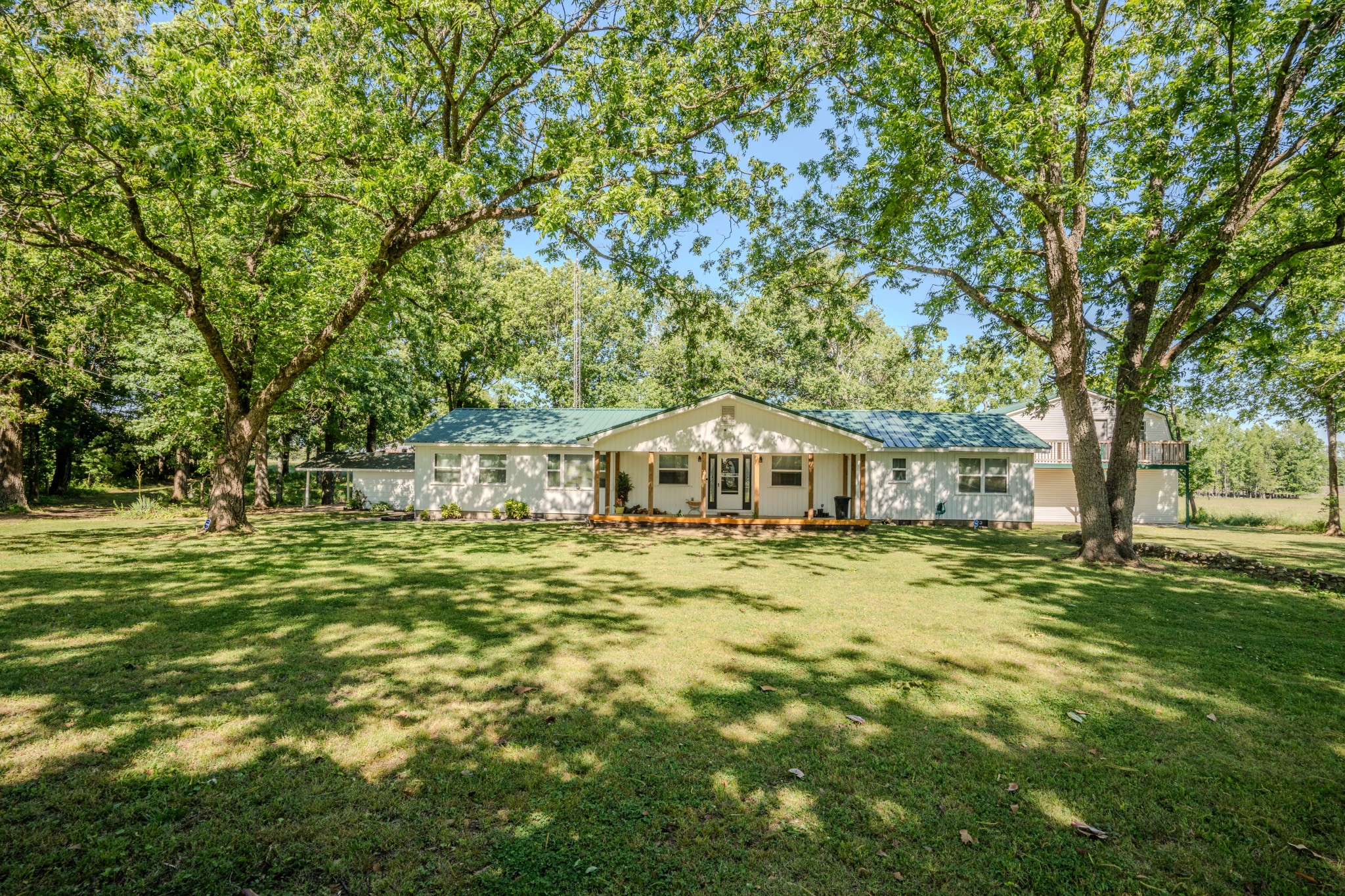 Cypress Inn TN, 5780 Berry Road