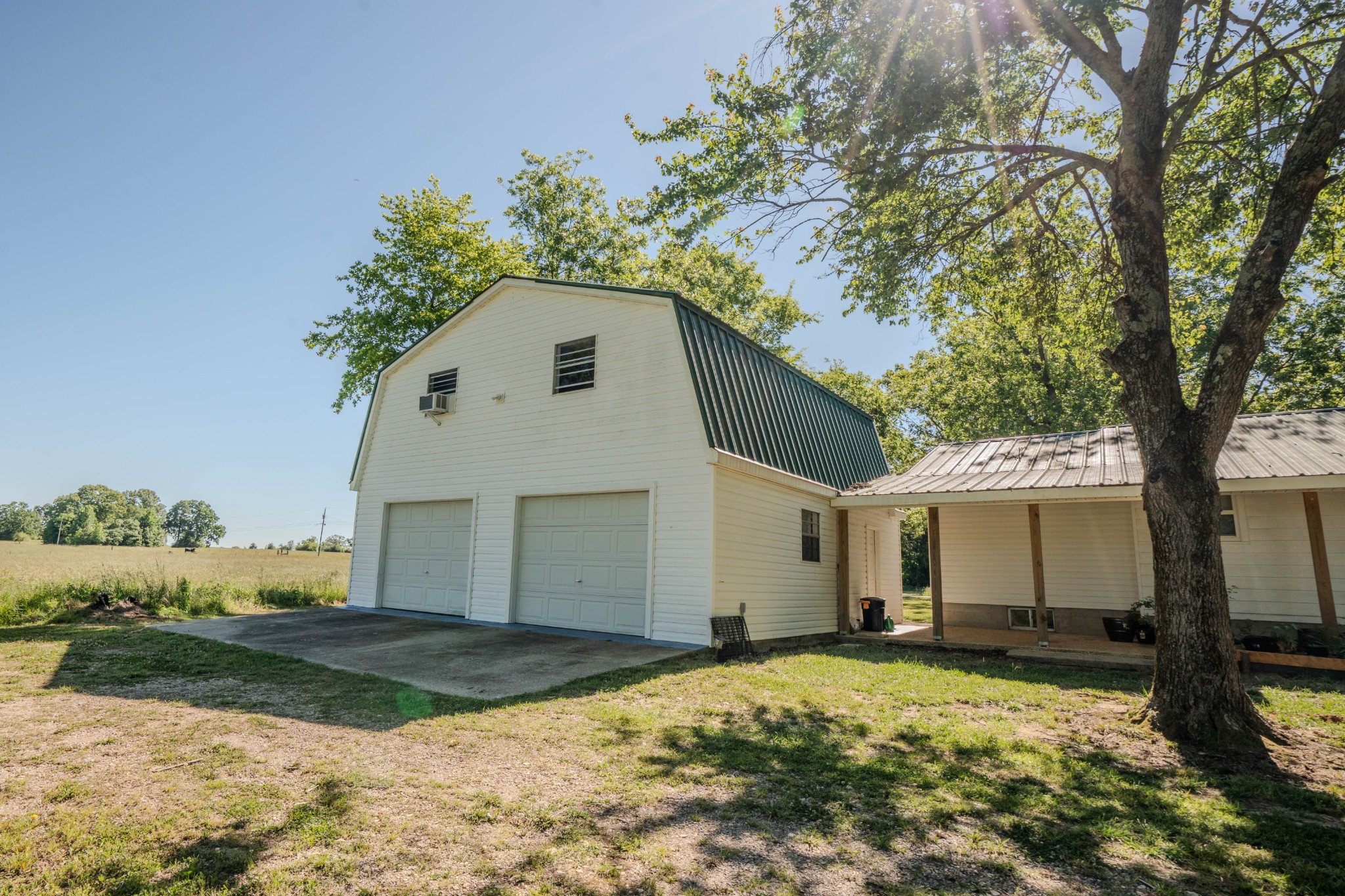5780 Berry Road Cypress Inn TN 38452