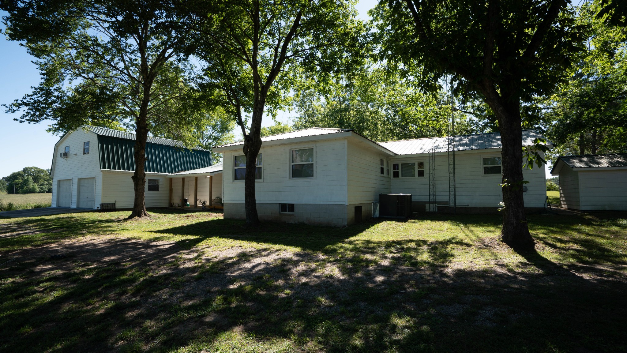 5780 Berry Road Cypress Inn TN 38452