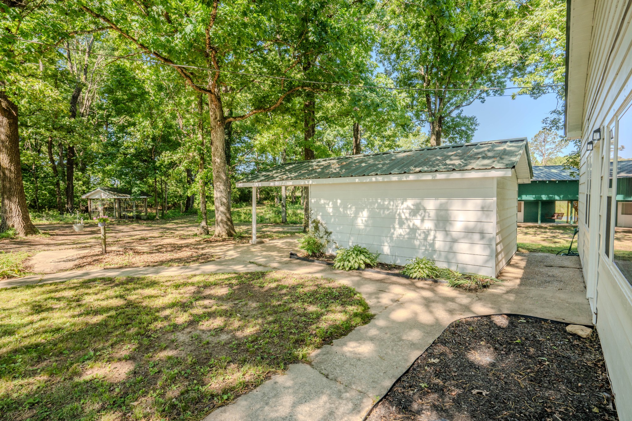 5780 Berry Road Cypress Inn TN 38452