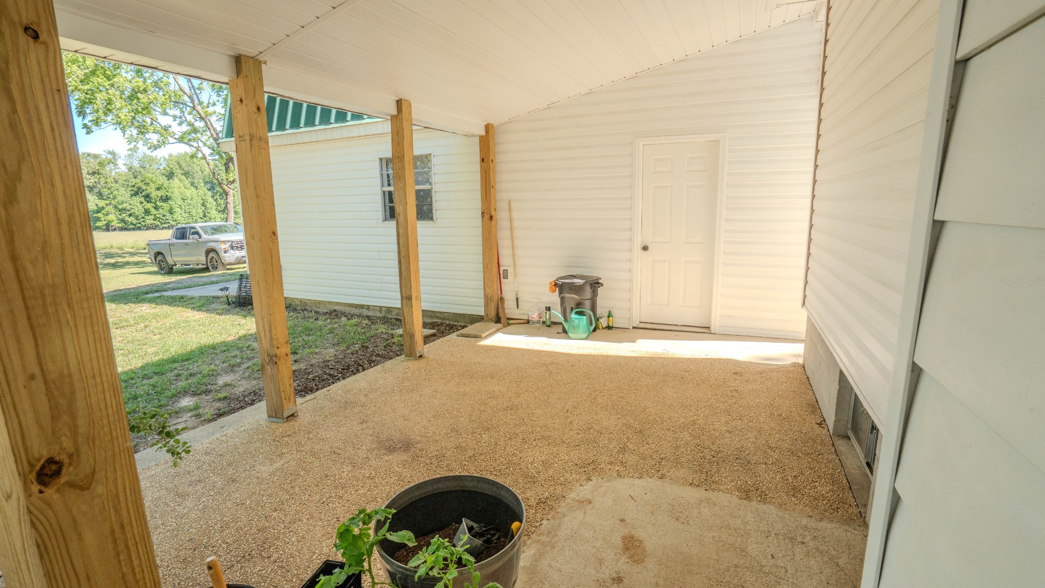 5780 Berry Road Cypress Inn TN 38452