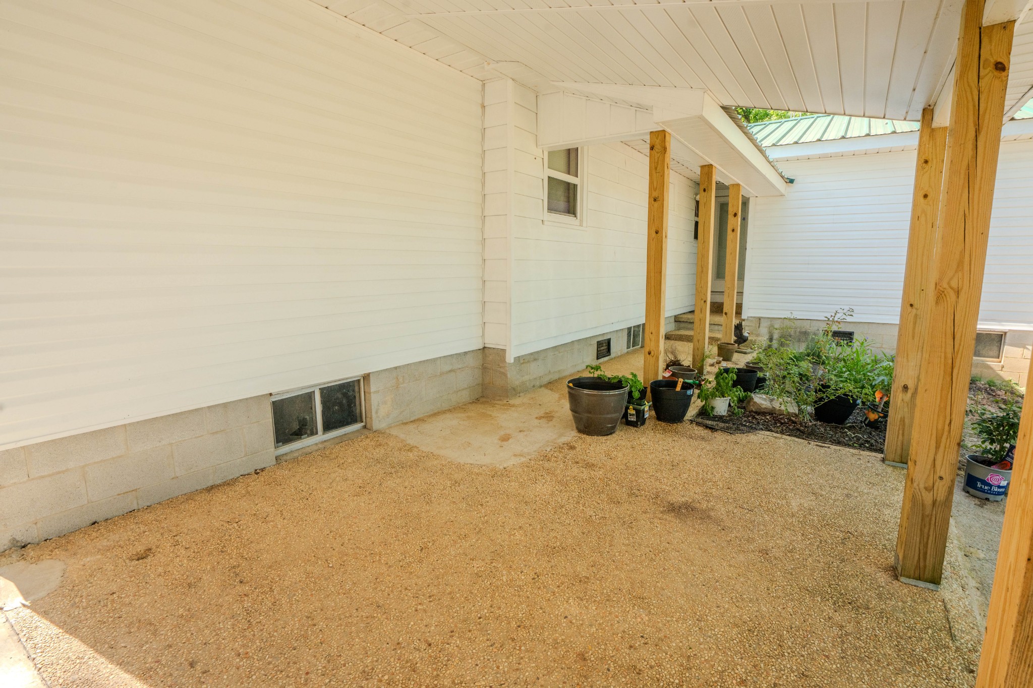 5780 Berry Road Cypress Inn TN 38452