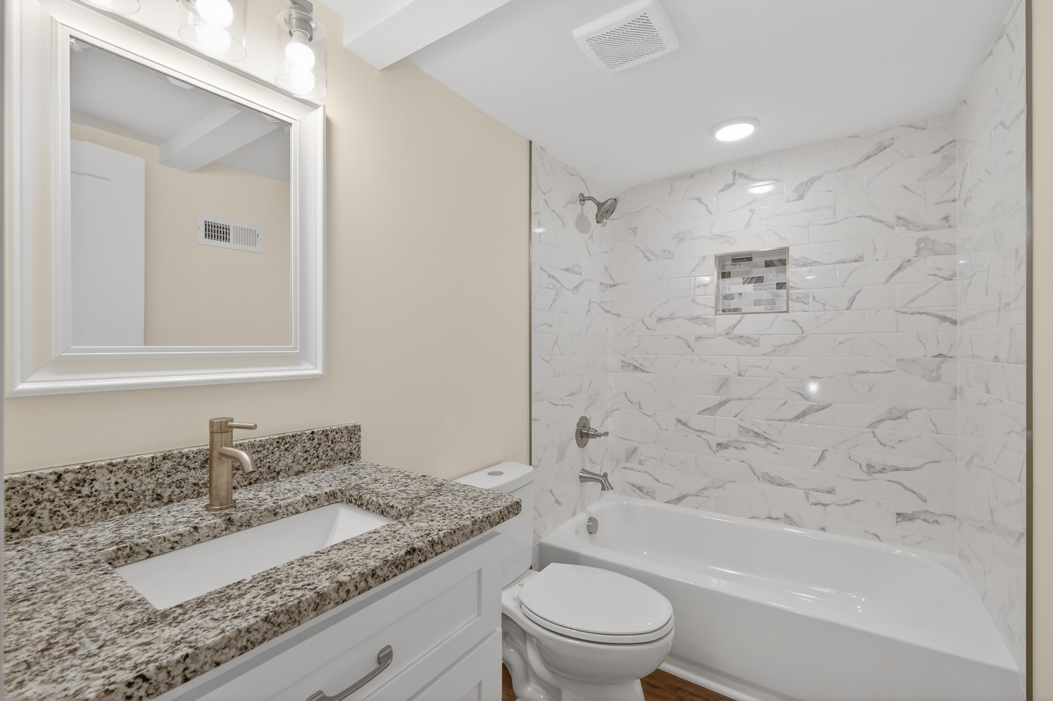 111 Blackwood Drive Summertown TN 38483