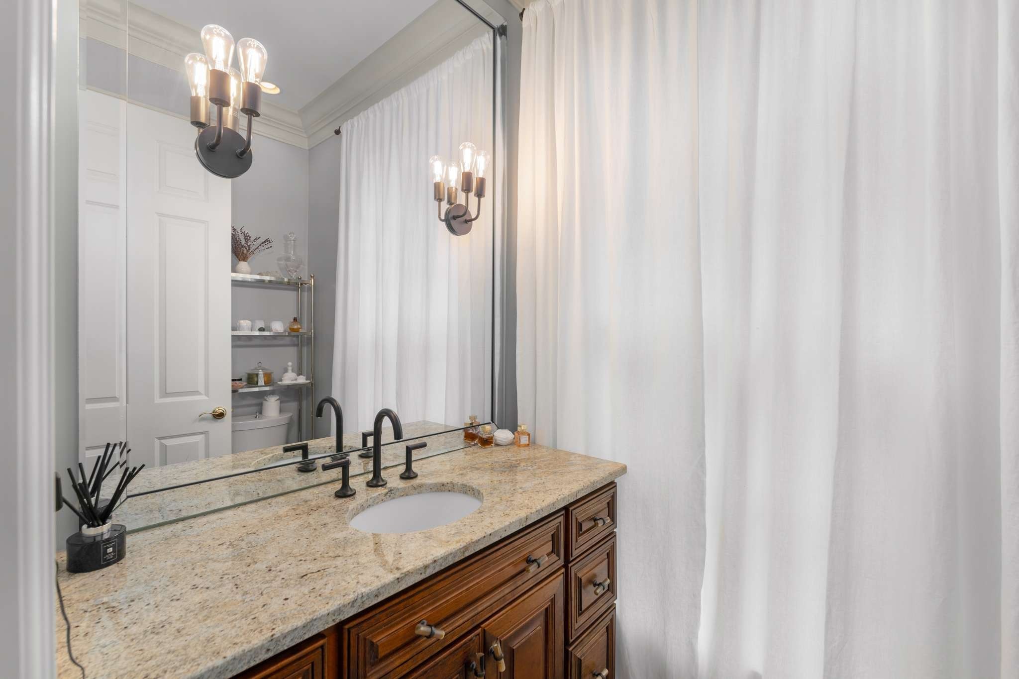 5028 Franklin Pike Nashville TN 37220