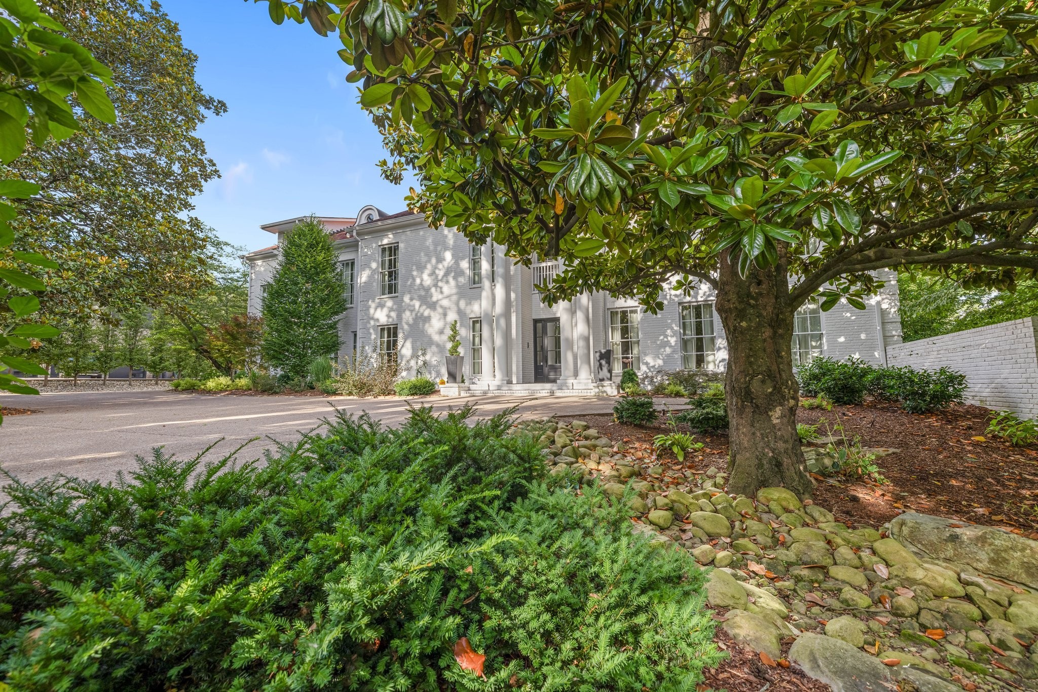5028 Franklin Pike Nashville TN 37220