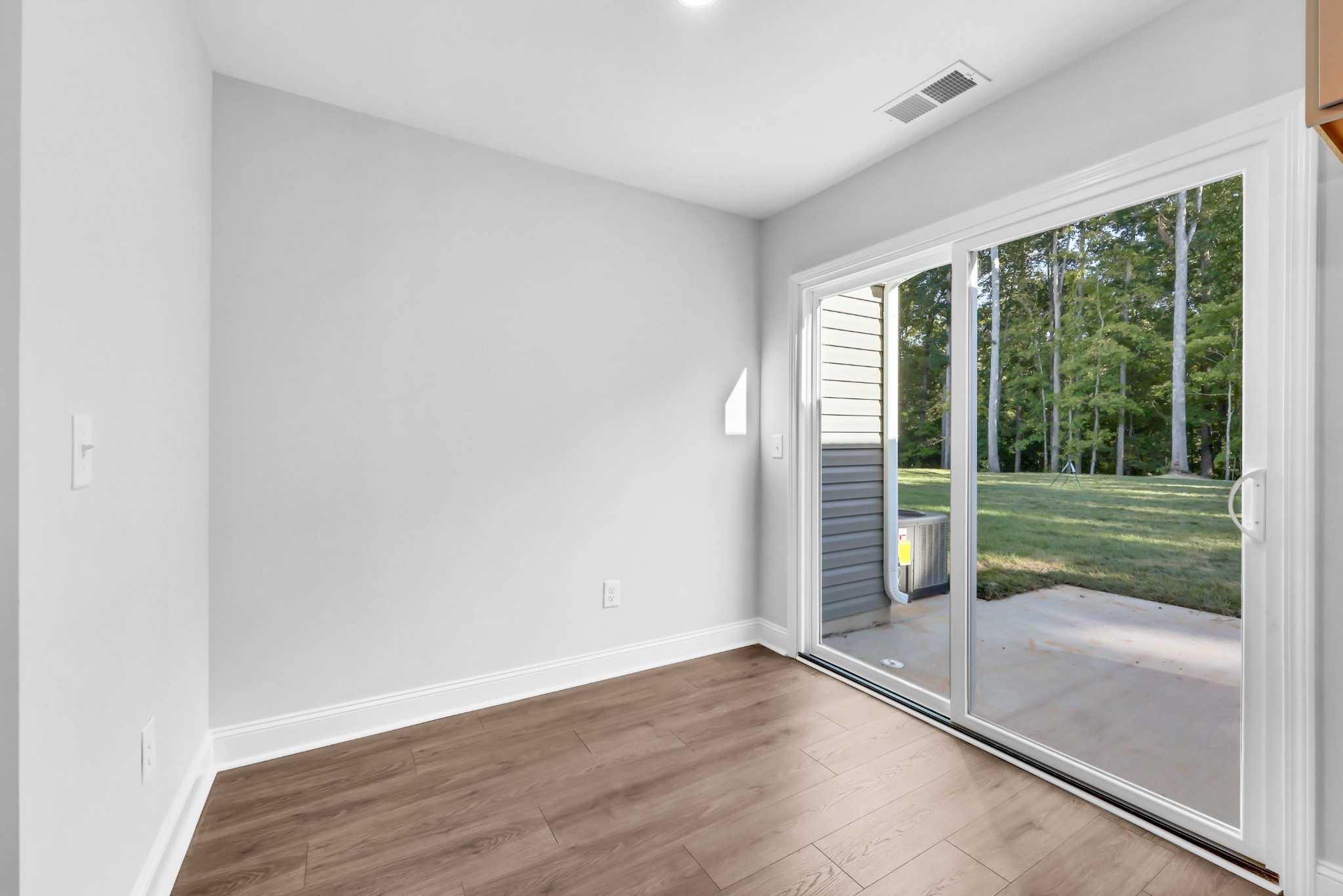 145 Quarry Point Drive Clarksville TN 37043